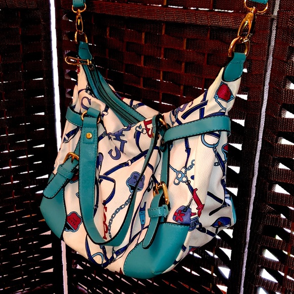 Parisian Purse - Picture 2 of 3